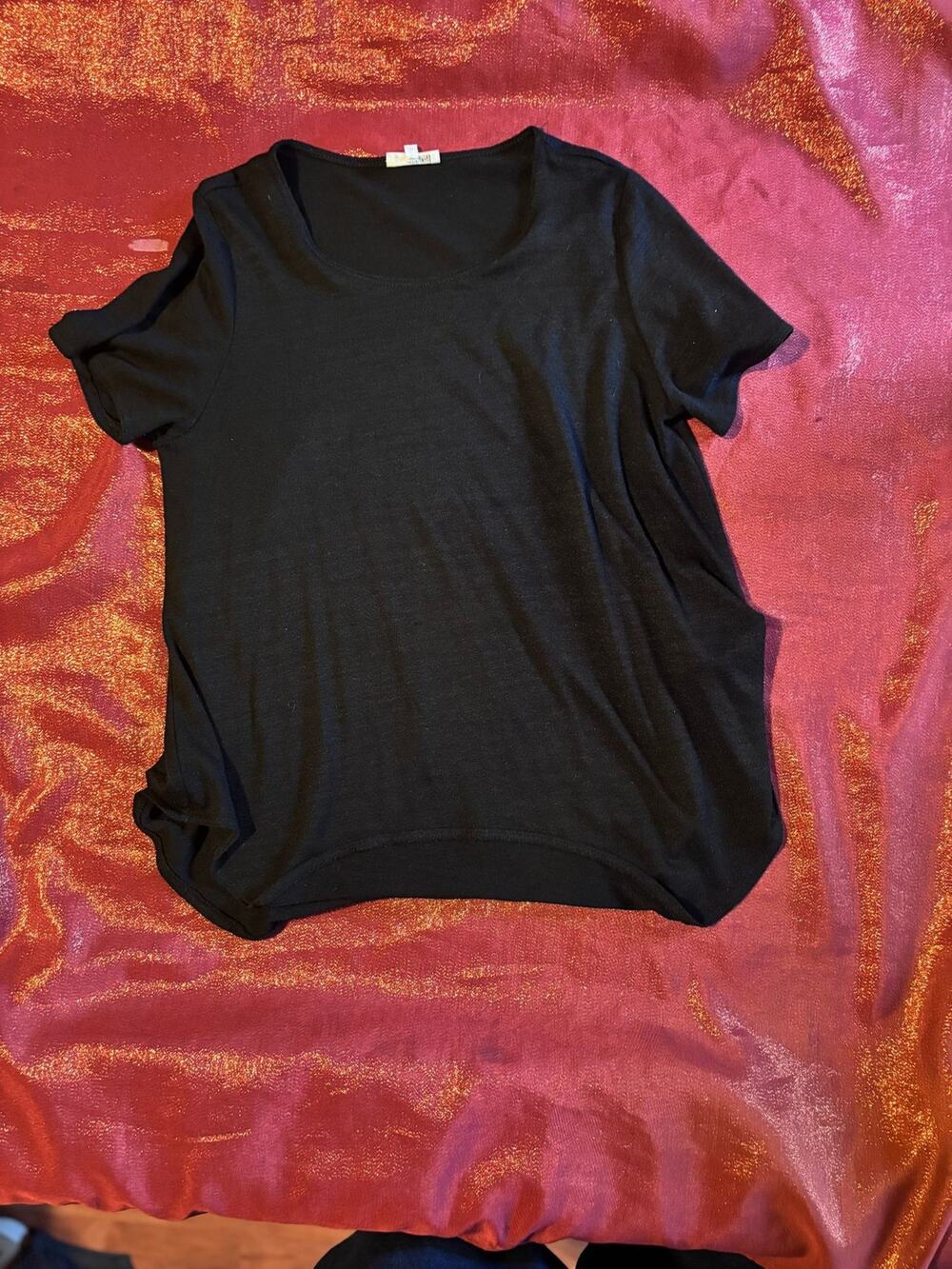 Wilfred Free Top Womens L Black Scoop Neck Short Sleeve Relaxed Tee Lightweight